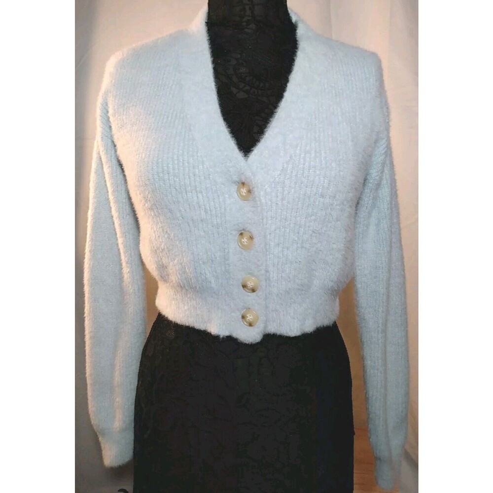 Bershka Women's Fluffy Soft Sky Blue Cropped Long‎ Sleeve Sweater Size M